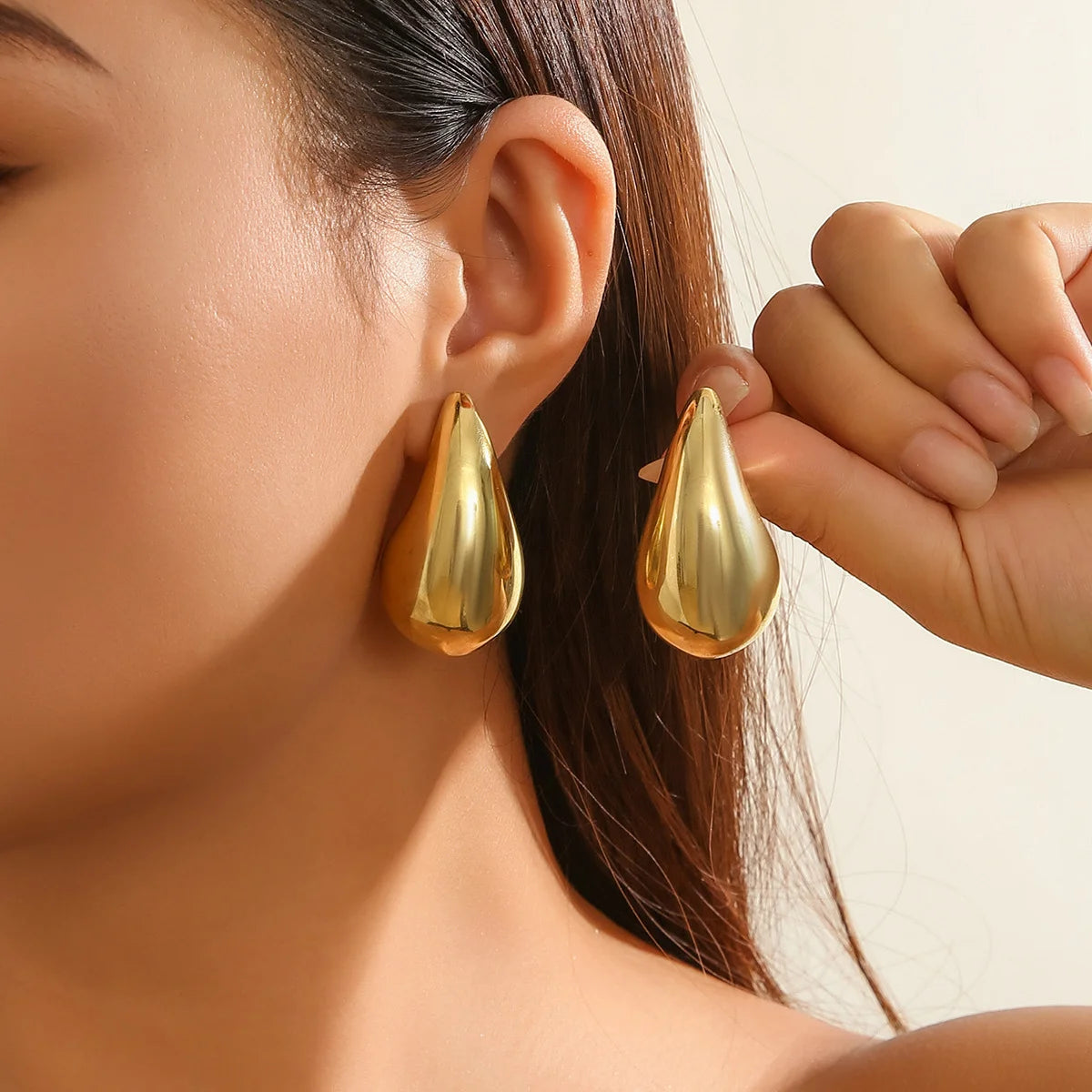 Heicobazaar™ 6pcs Chunky Gold Color Waterdrop Hoop Stainless steel Earring
