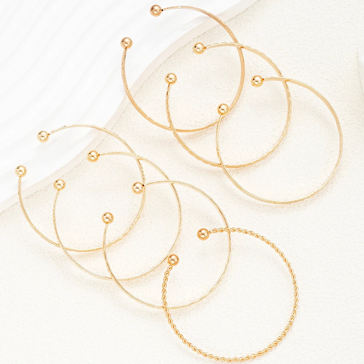 Heicobazaar™ 7 Pcs/Set Gold Color Bracelets Stainless Steel Gold Design