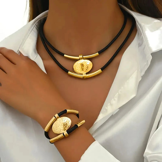 Heicobazaar™ Vintage Oval Metal Faux Leather Necklace Bracelet